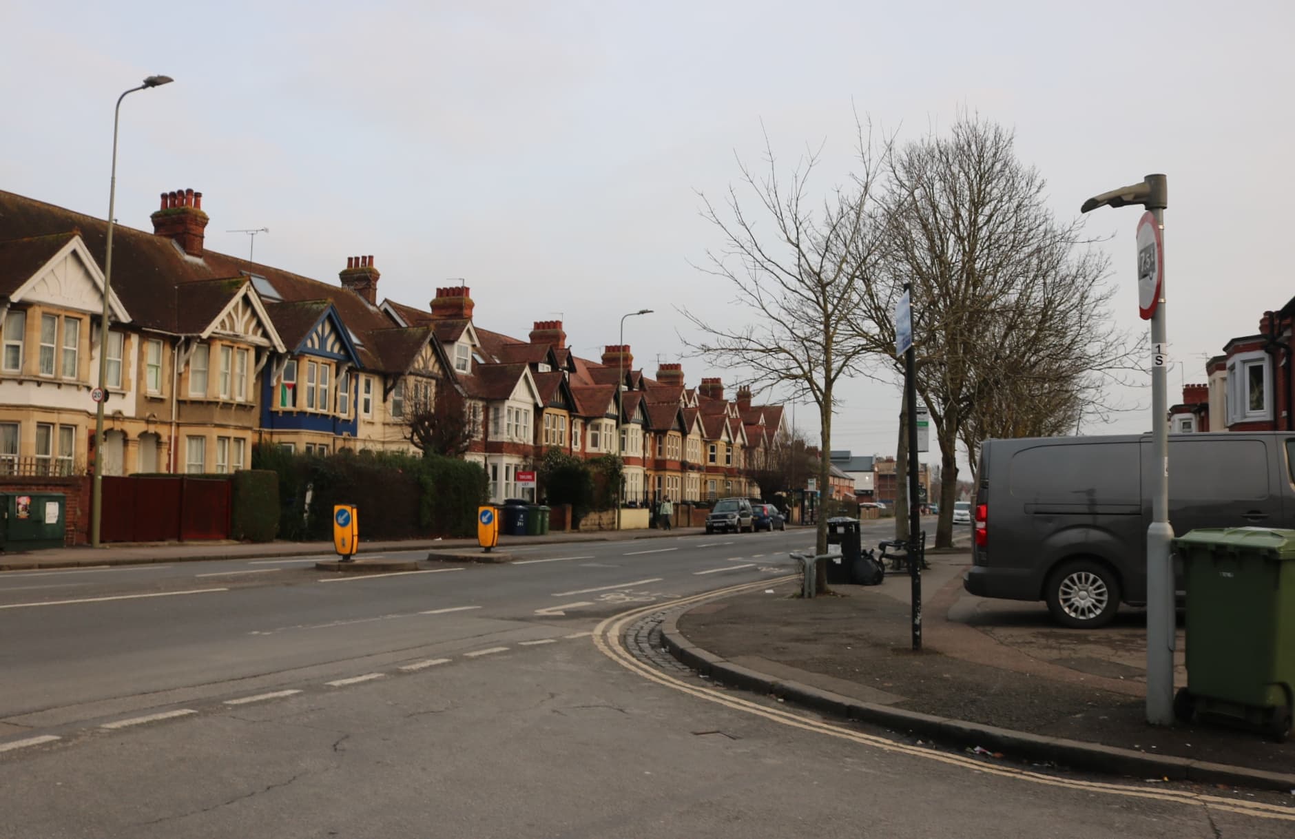 Street scene along Cowley Road in East Oxford