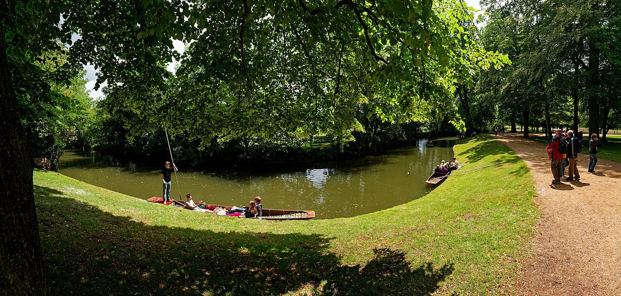 Punting on an Oxford river